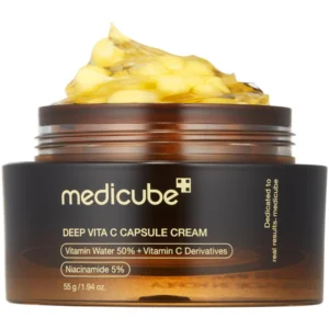 كريم كبسولات فيتامين C الذهبية للترطيب العميق من Medicube